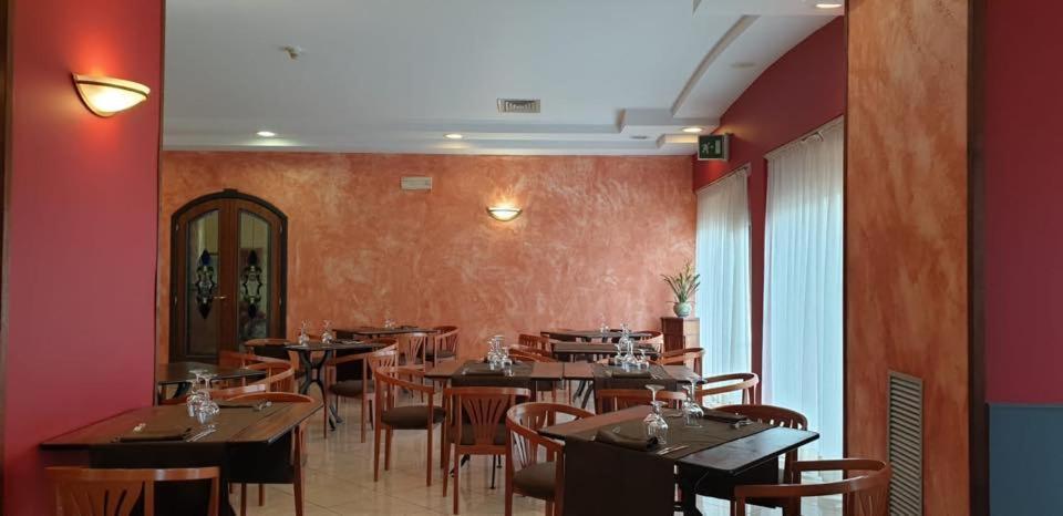 Hotel Scrivano Randazzo Luaran gambar